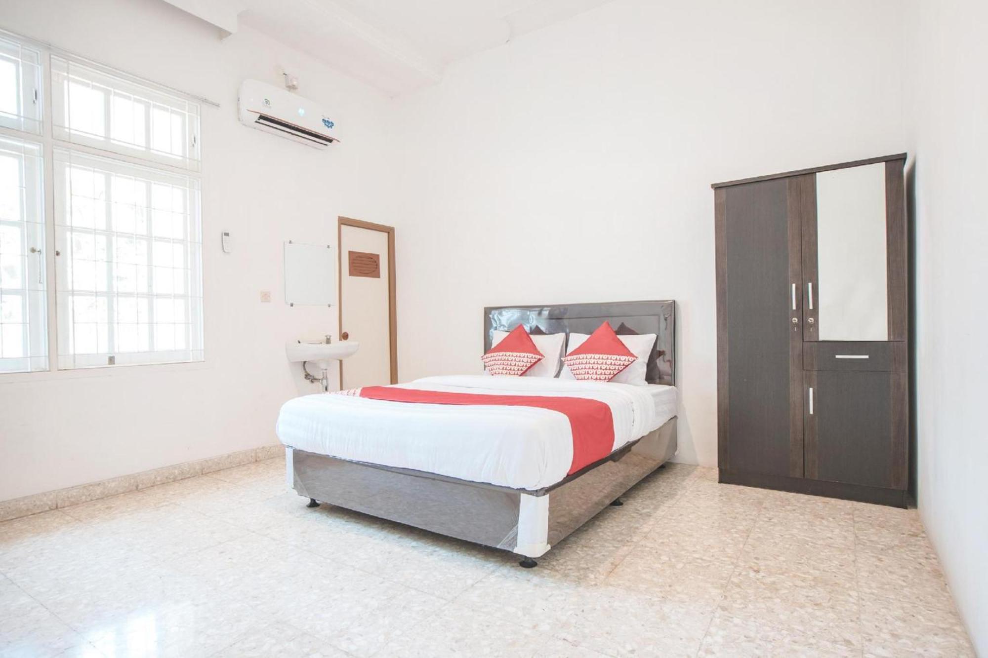 Capital O 332 Residence G17 Kemang Dżakarta Zewnętrze zdjęcie